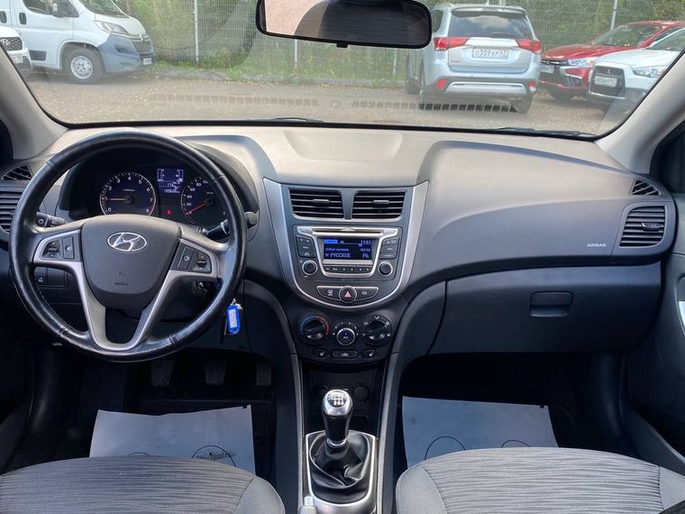 Hyundai Solaris 2015 года, 139 521 км - вид 8