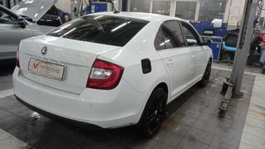 Skoda Rapid 2017 года, 138 511 км - вид 3