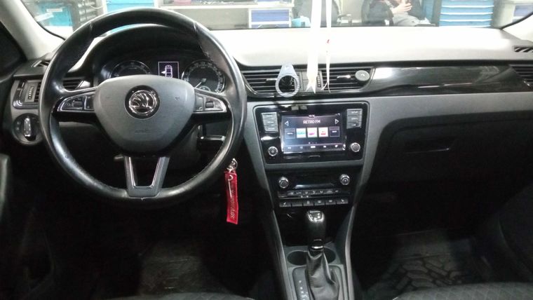 Skoda Rapid 2017 года, 138 511 км - вид 5