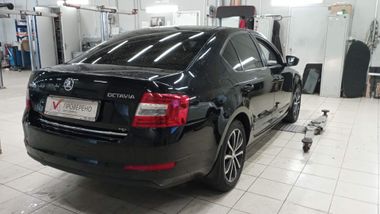 Skoda Octavia 2013 года, 113 112 км - вид 3