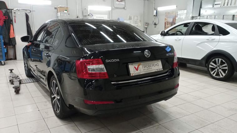 Skoda Octavia 2013 года, 113 112 км - вид 4