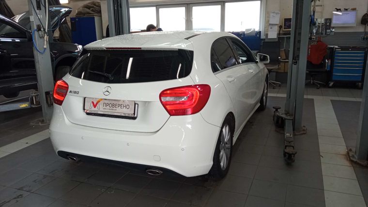 Mercedes-Benz A-класс 2013 года, 203 048 км - вид 3