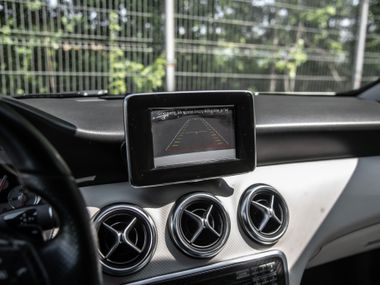 Mercedes-Benz A-класс 2013 года, 203 048 км - вид 10