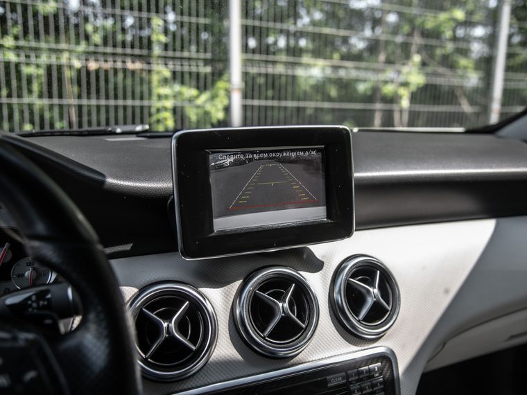 Mercedes-Benz A-класс 2013 года, 203 048 км - вид 10