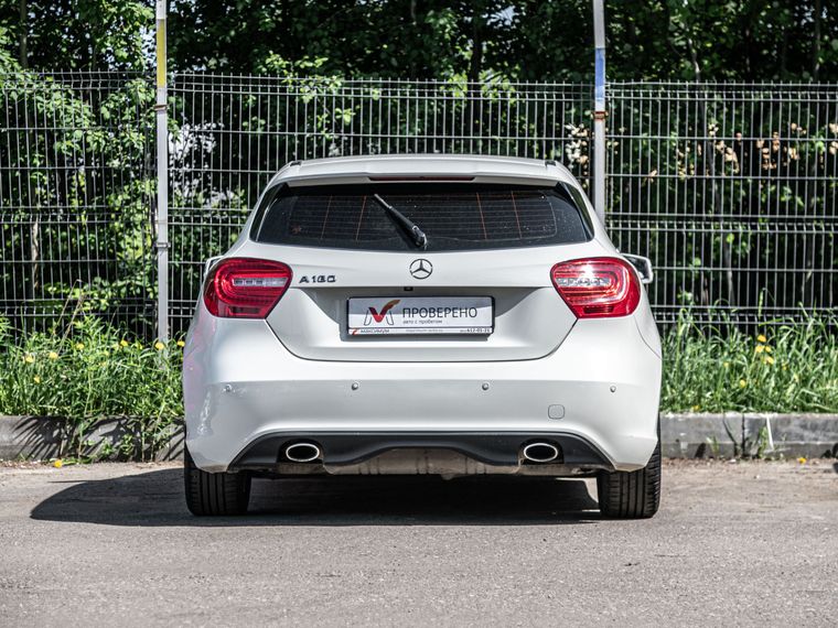 Mercedes-Benz A-класс 2013 года, 203 048 км - вид 4