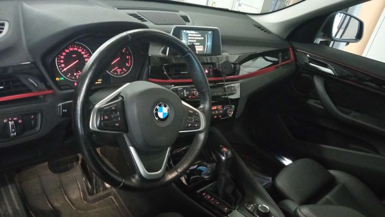BMW X1 2017 года, 88 179 км - вид 5