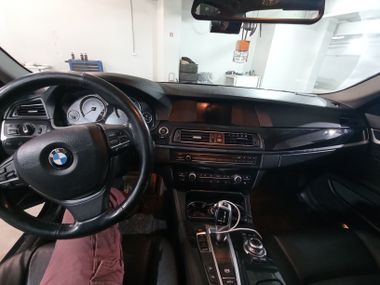 BMW 5 Серия 2013 года, 198 837 км - вид 5