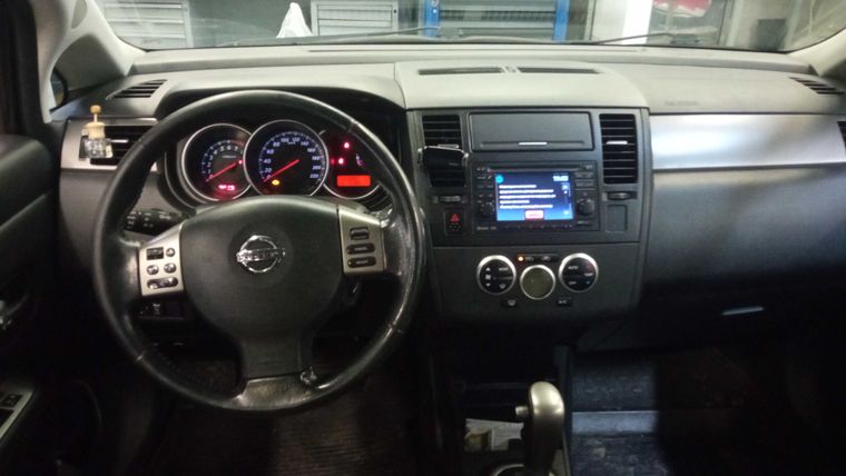 Nissan Tiida 2011 года, 160 683 км - вид 3