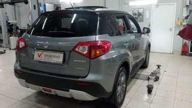 Suzuki Vitara 2015 года, 109 000 км - вид 3