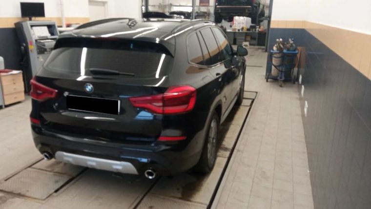BMW X3 2019 года, 134 540 км - вид 3