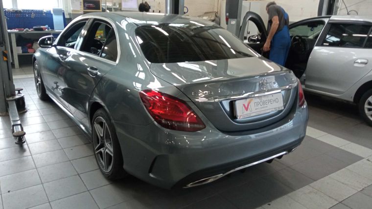 Mercedes-Benz C-класс 2019 года, 102 894 км - вид 4