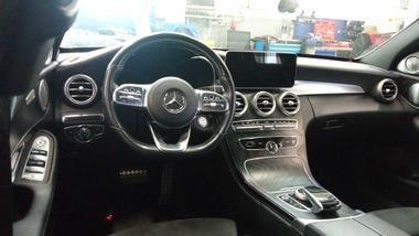 Mercedes-Benz C-класс 2019 года, 102 894 км - вид 5