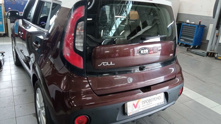 KIA Soul 2017 года, 145 698 км - вид 4