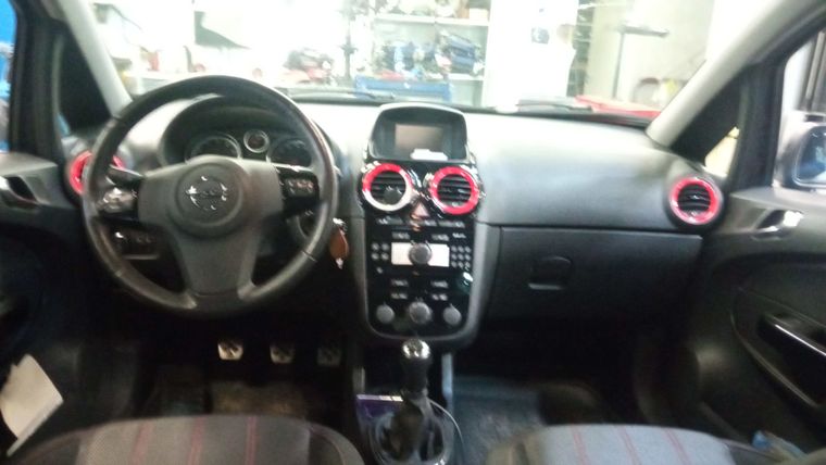 Opel Corsa 2011 года, 176 904 км - вид 5
