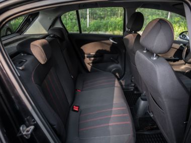 Opel Corsa 2011 года, 176 904 км - вид 9