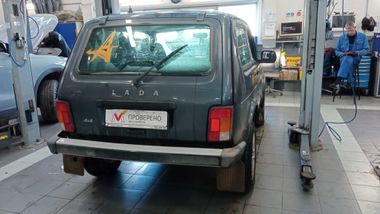 ВАЗ (LADA) 2121 (4x4) Нива 2019 года, 32 185 км - вид 3