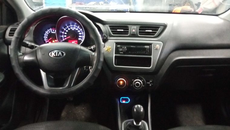 KIA Rio 2014 года, 177 297 км - вид 6