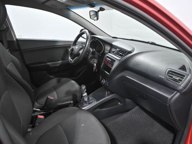 KIA Rio 2014 года, 177 297 км - вид 13