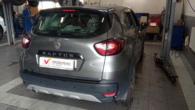 Renault Kaptur 2021 года, 49 308 км - вид 3