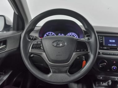 Hyundai Solaris 2019 года, 149 998 км - вид 9