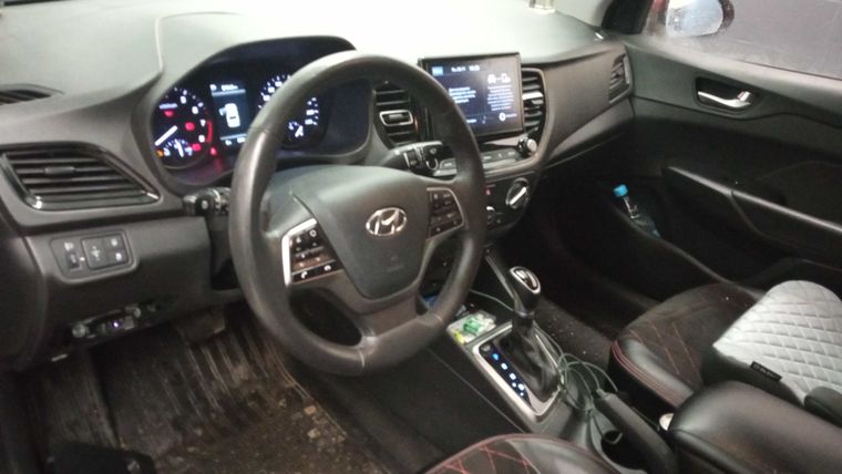 Hyundai Solaris 2022 года, 89 429 км - вид 5