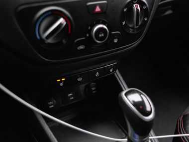 Hyundai Solaris 2022 года, 89 429 км - вид 7