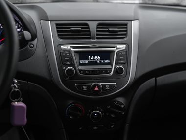 Hyundai Solaris 2016 года, 115 000 км - вид 7