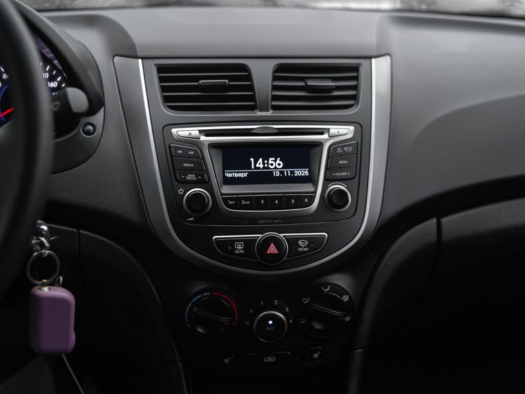 Hyundai Solaris 2016 года, 115 000 км - вид 7