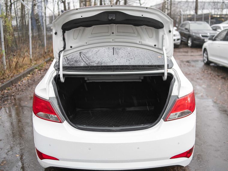 Hyundai Solaris 2016 года, 115 000 км - вид 12