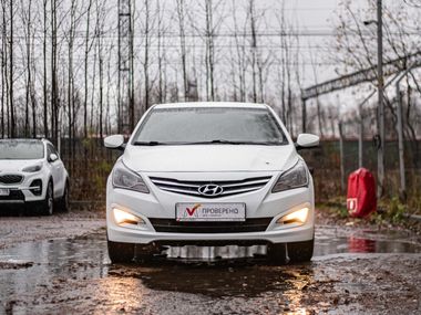 Hyundai Solaris 2016 года, 115 000 км - вид 3