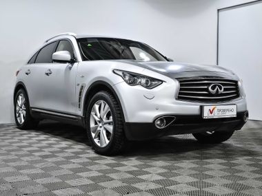 Infiniti QX70 2013 года, 116 131 км - вид 4