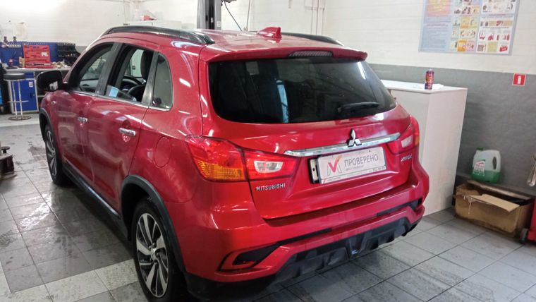 Mitsubishi ASX 2018 года, 120 000 км - вид 4