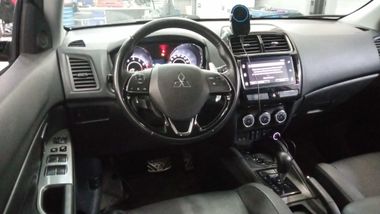 Mitsubishi ASX 2018 года, 120 000 км - вид 5