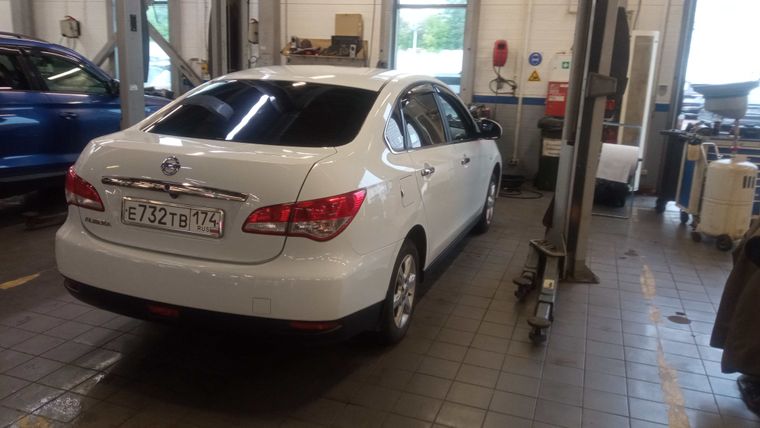 Nissan Almera 2014 года, 83 650 км - вид 3