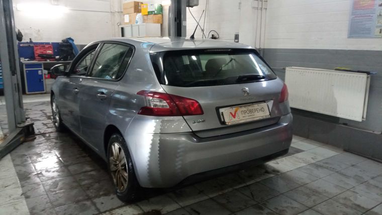 Peugeot 308 2014 года, 128 000 км - вид 4