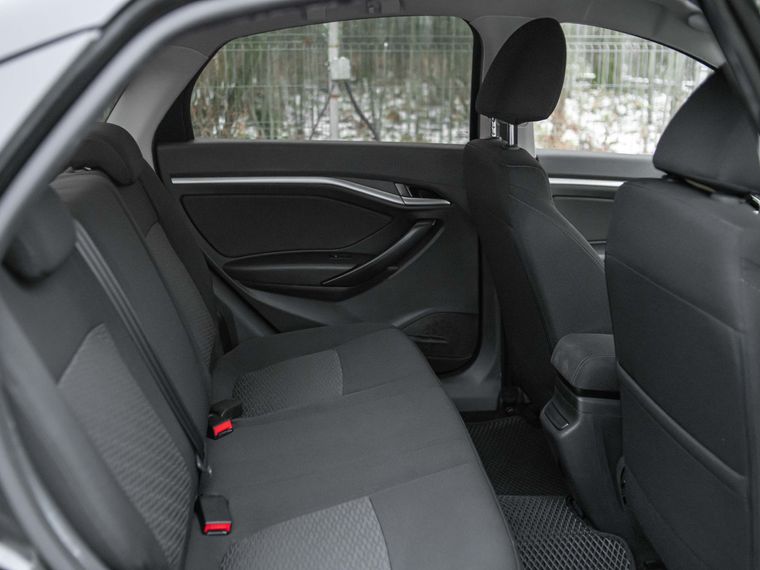 ВАЗ (LADA) Vesta 2021 года, 101 332 км - вид 10