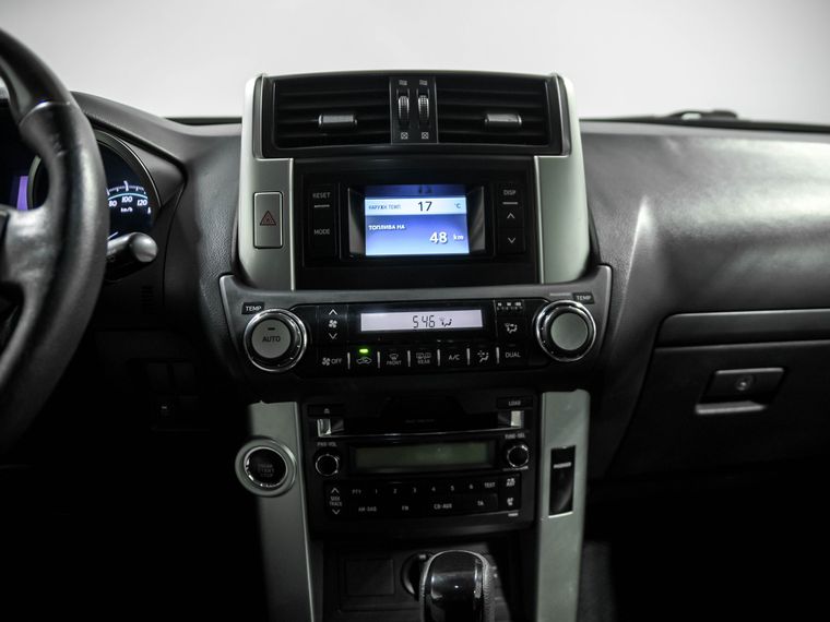 Toyota Land Cruiser Prado 2011 года, 393 158 км - вид 11