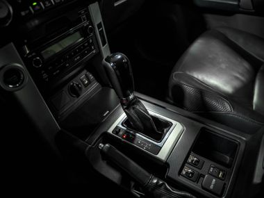 Toyota Land Cruiser Prado 2011 года, 393 158 км - вид 14