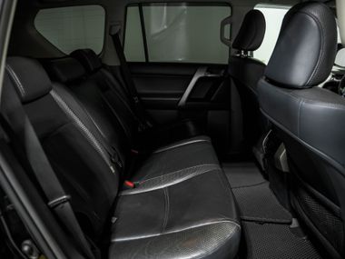 Toyota Land Cruiser Prado 2011 года, 393 158 км - вид 20
