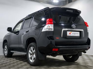 Toyota Land Cruiser Prado 2011 года, 393 158 км - вид 6