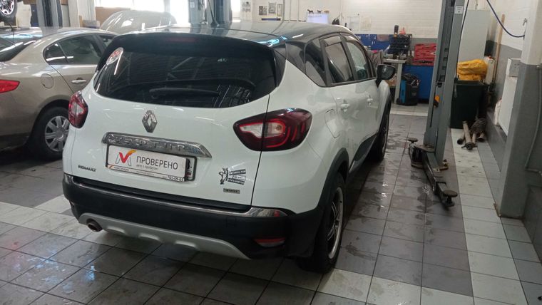 Renault Kaptur 2016 года, 41 230 км - вид 3