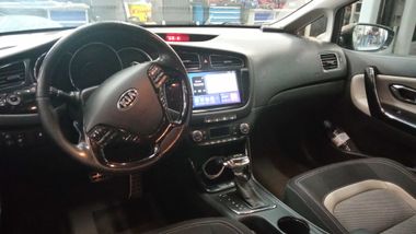 KIA Ceed 2013 года, 132 847 км - вид 5