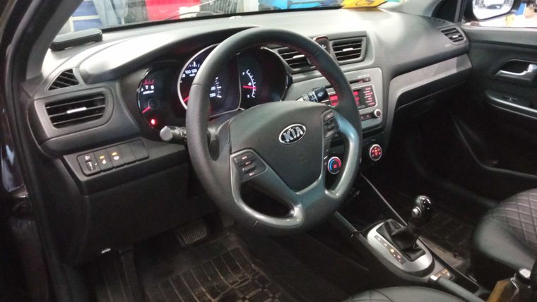 KIA Rio 2016 года, 94 000 км - вид 5