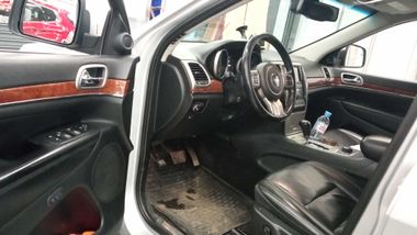 Jeep Grand Cherokee 2010 года, 215 173 км - вид 5