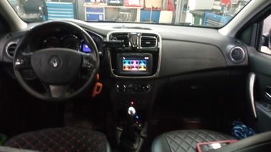 Renault Sandero Stepway 2016 года, 100 646 км - вид 5