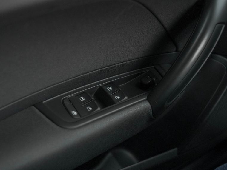 Audi A1 2013 года, 202 390 км - вид 10