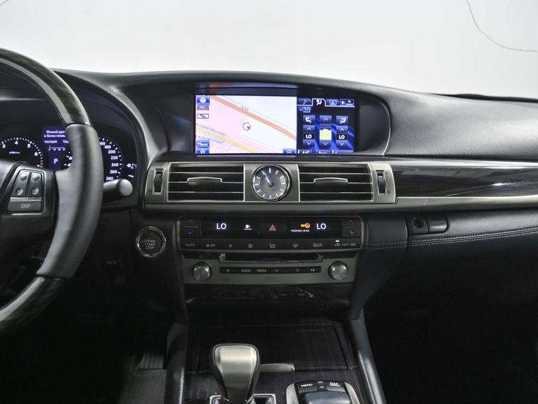Lexus LS 2012 года, 184 918 км - вид 13