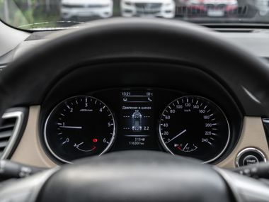 Nissan X-Trail 2017 года, 116 298 км - вид 5