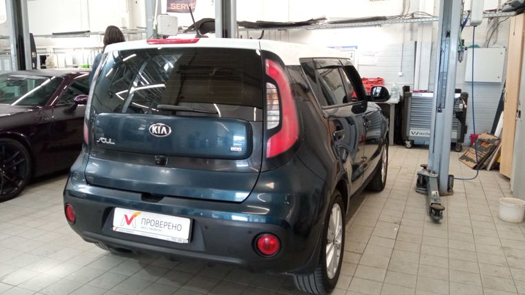 KIA Soul 2017 года, 124 190 км - вид 3