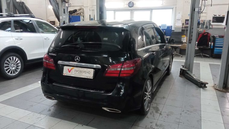 Mercedes-Benz B-класс 2018 года, 127 090 км - вид 3